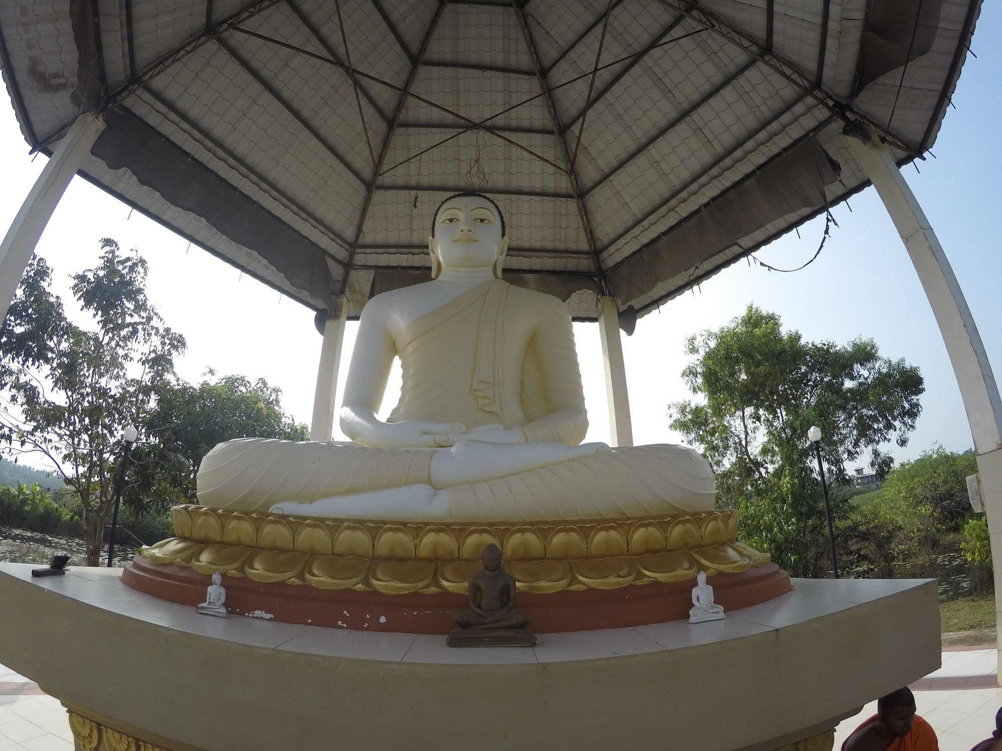 Dhammika Magic Palace Wadduwa Buitenkant foto