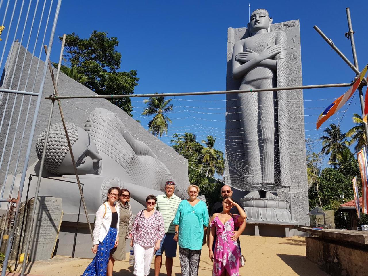 Dhammika Magic Palace Wadduwa Buitenkant foto